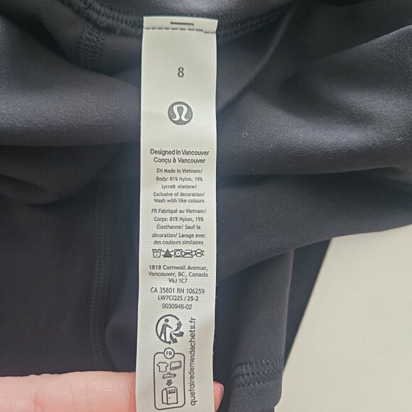 NWT Lululemon Align High-Rise Short 2" - 8 Black - Picture 7 of 8